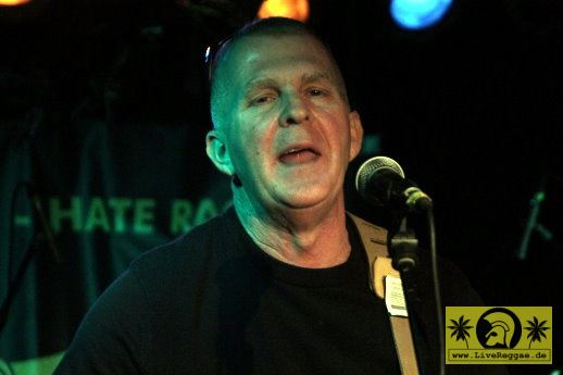 Gary Marshall (UK) with Mick Clare - Alan Bray Freedom Sounds Festival - Essigfabrik, Koeln 27. April 2019 (6).JPG